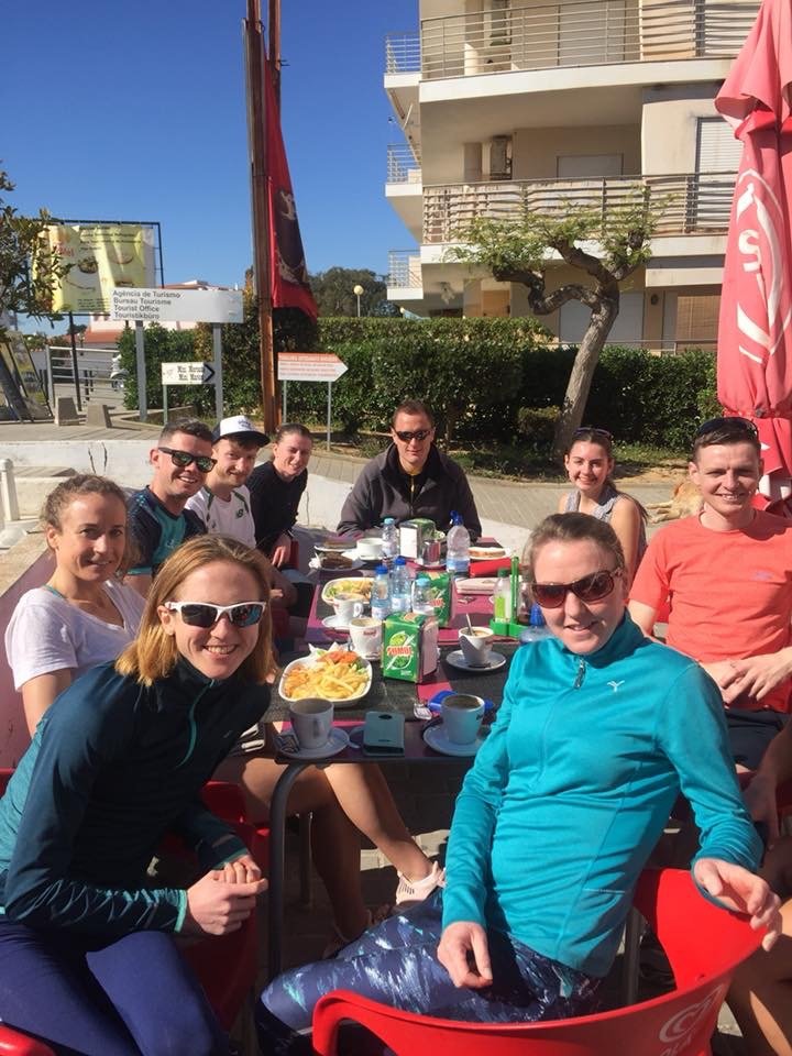 Group_lunch